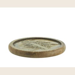 Coaster i recyclet tr med messing