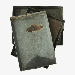 Vintage bakke i metal