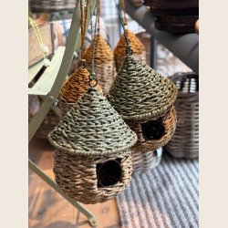 Fuglehus i flet, lys gr�n