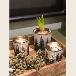 Fyrfadsstage med juletr