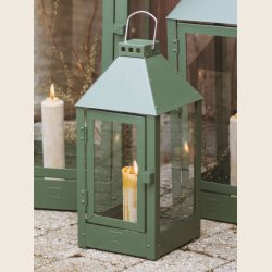 Gr�n hel�rslanterne, 2 str. 