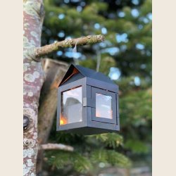 Hngelanterne, udendrs