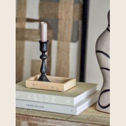 Majsa bakke i travertin