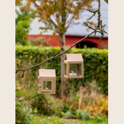 Hngelanterne, udendrs