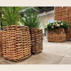 Mini firkantet rattankurv