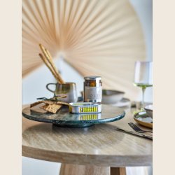 Nuni fad p� drejefod, gr�n