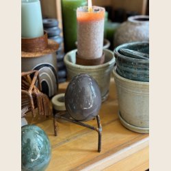 Trekantet opsats i jern