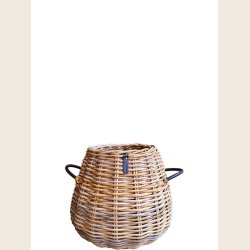 Pre Kubu rattan kurve