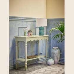 Konsolbord med b�lger