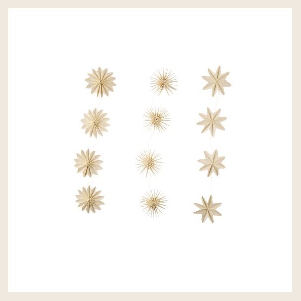 Lyskde med papirstjerner