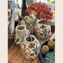 Vase med blomstermotiv